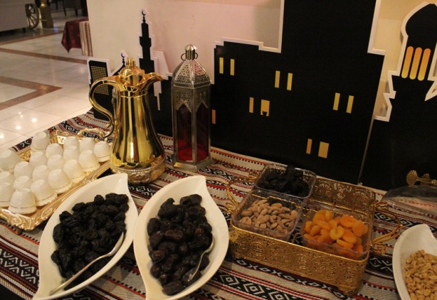 PHOTOS: A look at Citymax Hotel's iftar in Bur Dubai-4